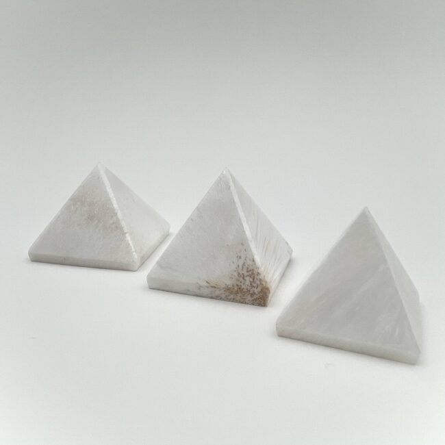 Scolecite Pyramid