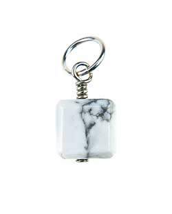 Howlite Pendant - Cube 3/8"