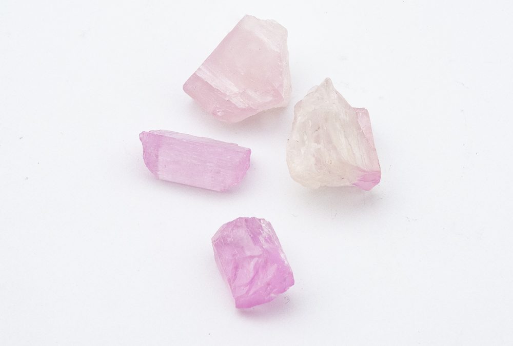 Crystals to Connect to Spring’s Healthy Energies